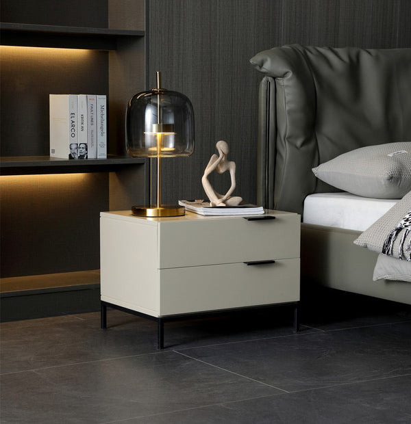 طاوله جانبيه للسرير فاخره