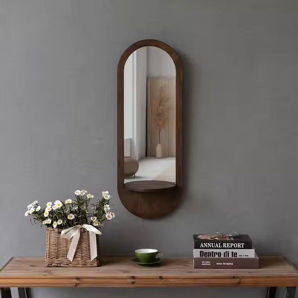 مرأه خشبيه دافئه