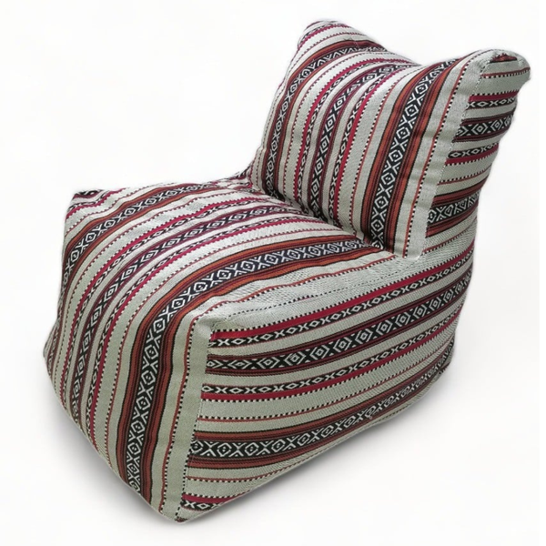 ليزى صوفا بتصميم مختلف