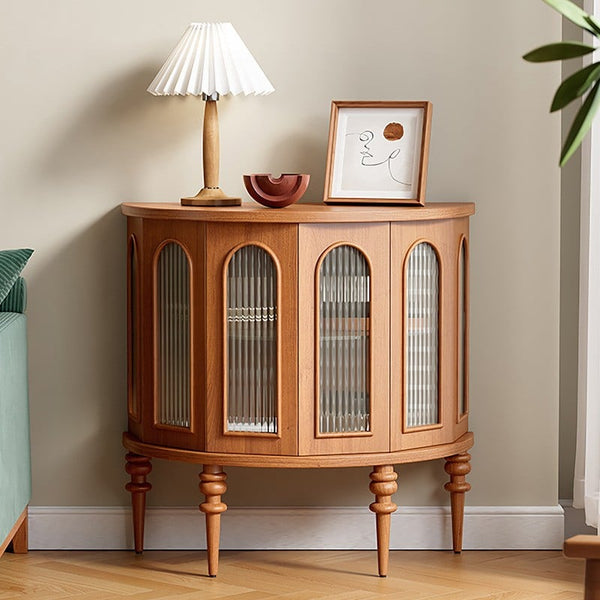 خزانة كلاسيكيه عتيقه