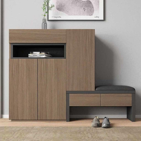 خزانة أحذيه بتصميم دار