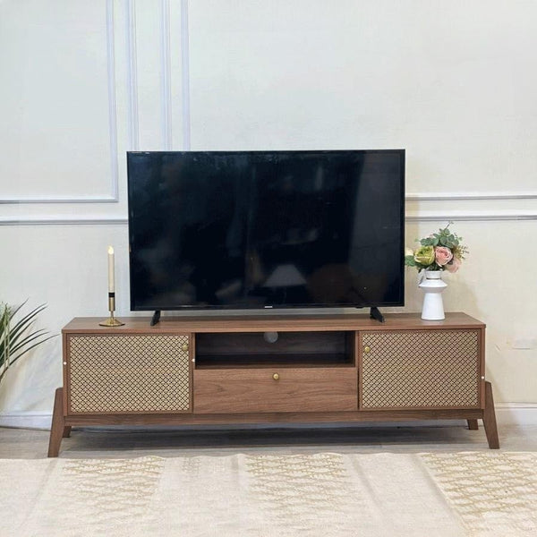 طاولة تلفزيون خشبيه