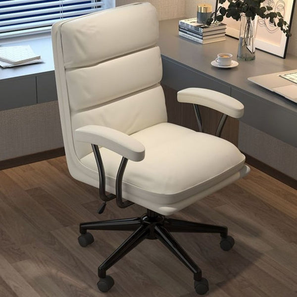 كرسي مكتبي بذراعين مريح