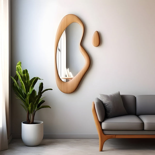 مرأه دار بطابع عصري