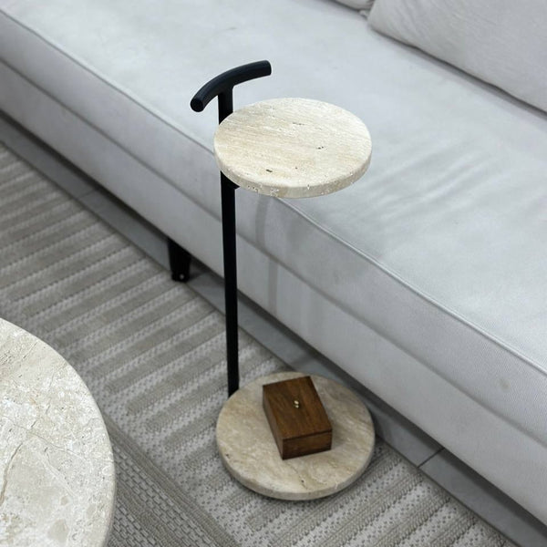 طاولة خدمه بتصميم دار