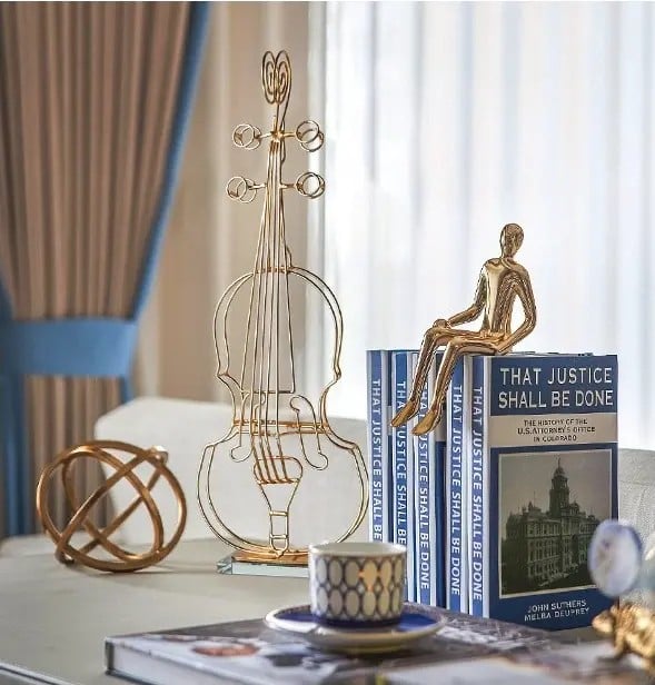 تحفه ديكوريه بتصميم الجيتار